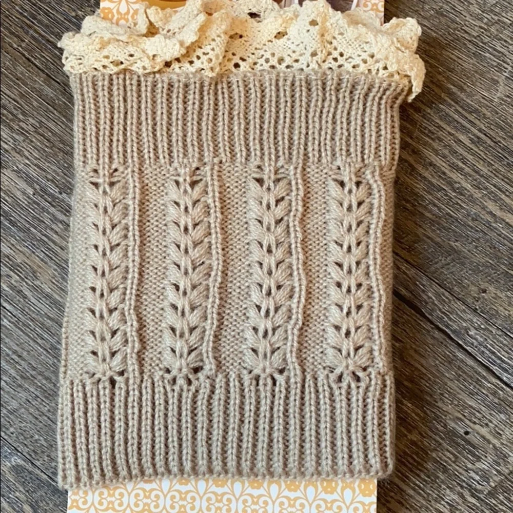 NWT Hope Collection Beige Leg Warmers/Boot Cuffs